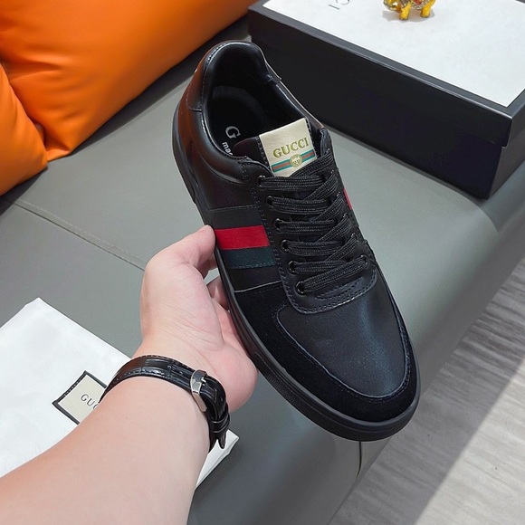 Gucci women's black casual shoes - Picture 3 of 5